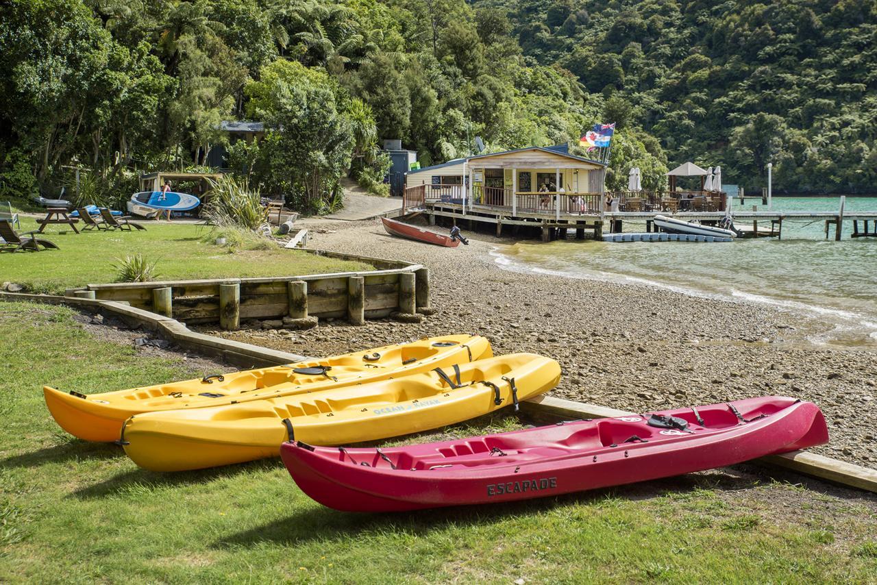Punga Cove Resort Endeavour Inlet Exterior photo